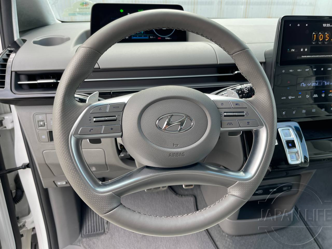 Фото Hyundai Staria - Japan Life 