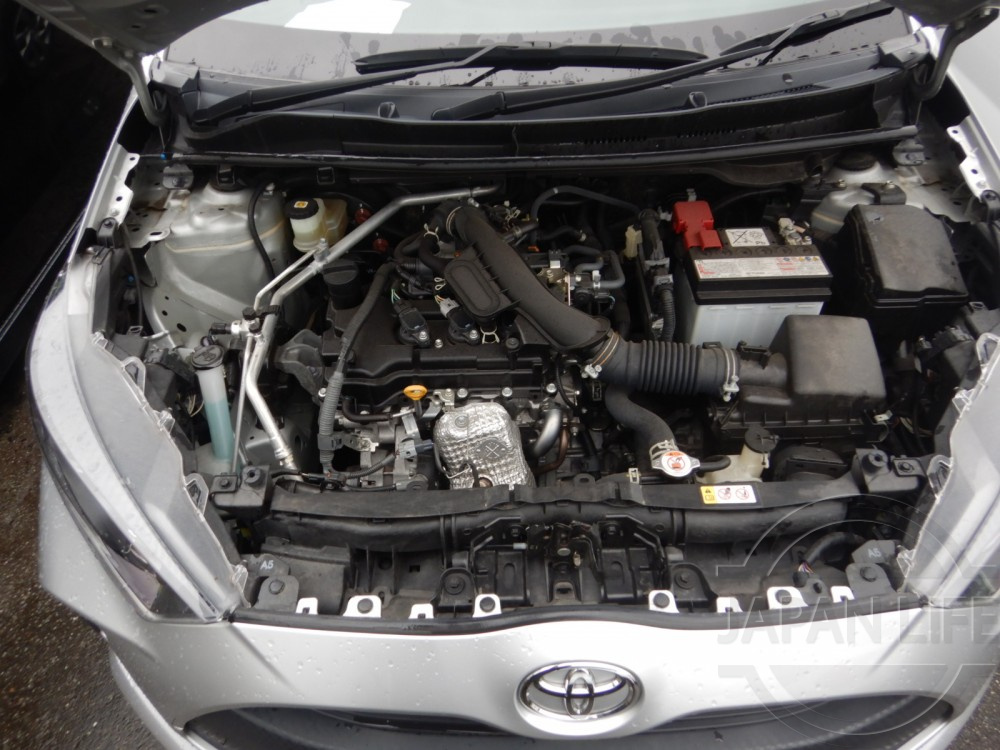 Фото Toyota Yaris - Japan Life 