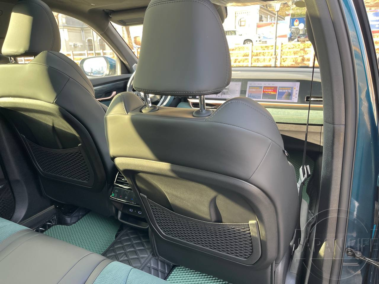 Фото Geely Monjaro - Japan Life 