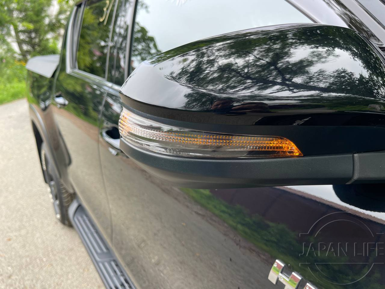 Фото Toyota Hilux - Japan Life 