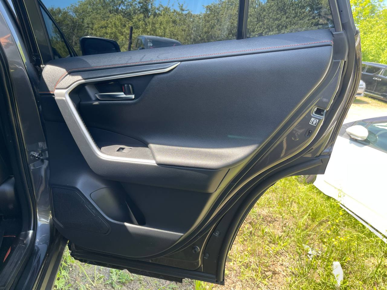 Фото Toyota RAV4 - Japan Life 