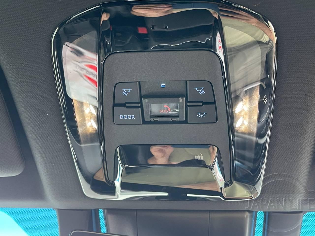 Фото Toyota Harrier - Japan Life 