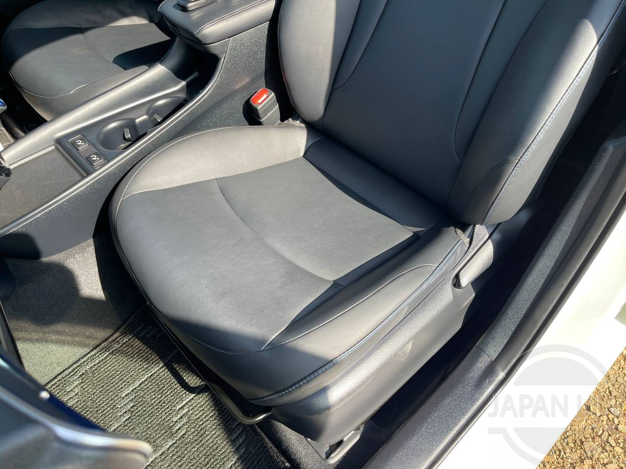 Фото Toyota Prius - Japan Life 