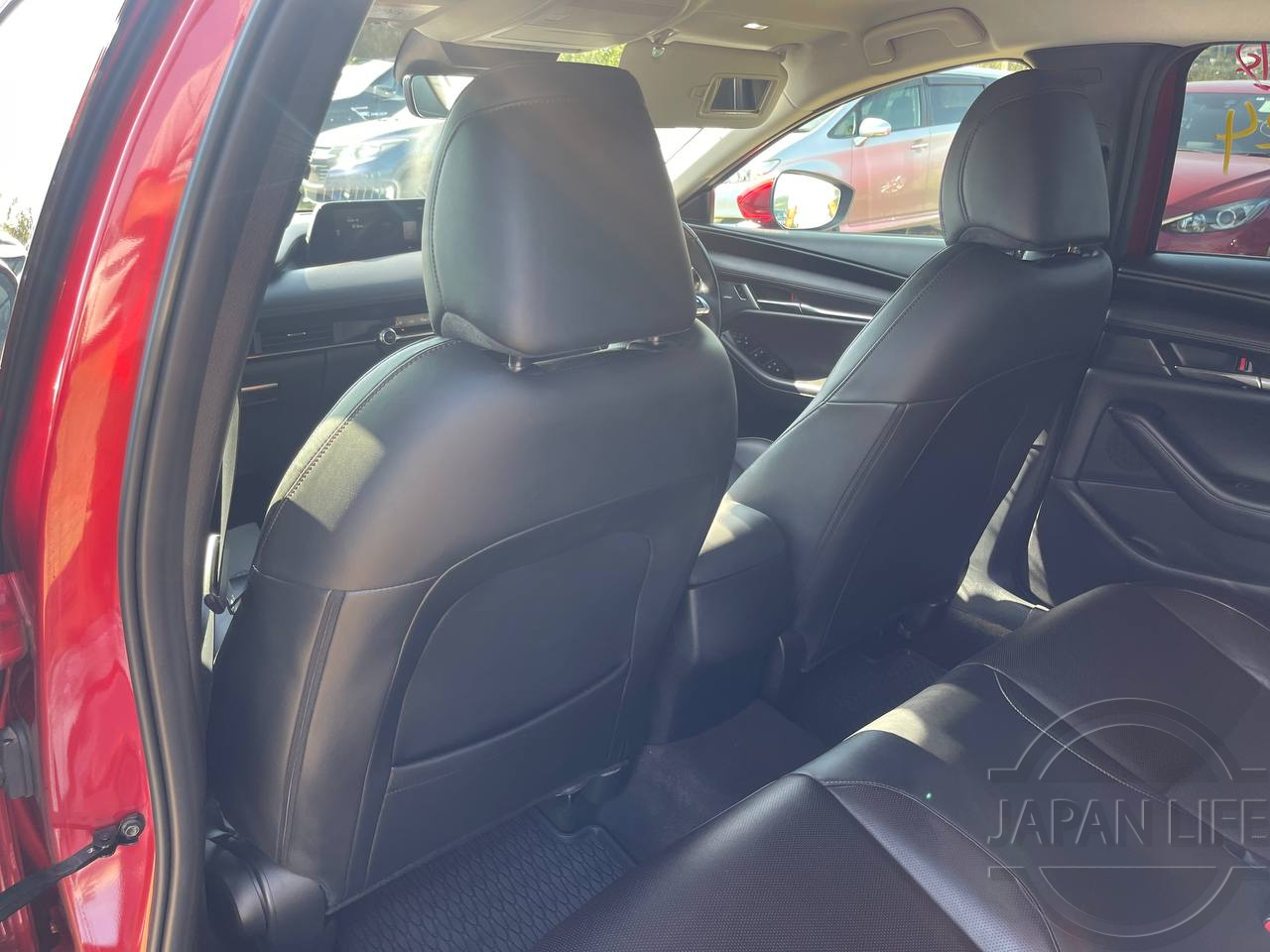 Фото Mazda Mazda3 - Japan Life 