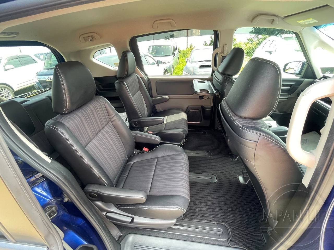 Фото Honda Freed - Japan Life 