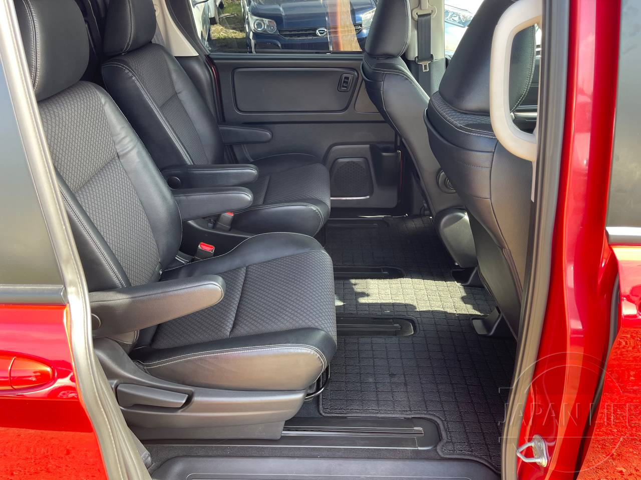 Фото Honda Freed - Japan Life 