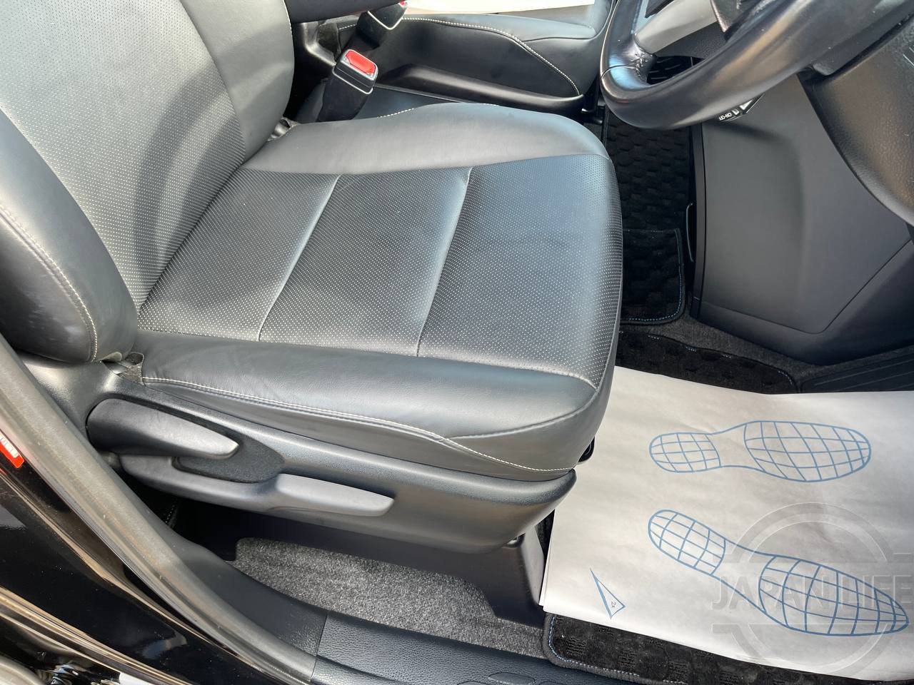 Фото Toyota Esquire - Japan Life 