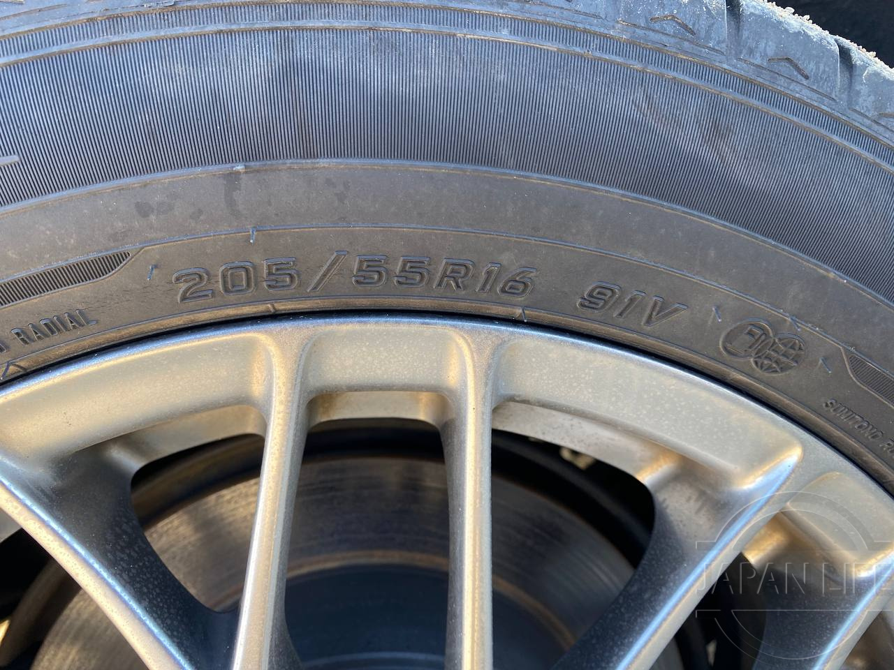 Фото Toyota Voxy - Japan Life 