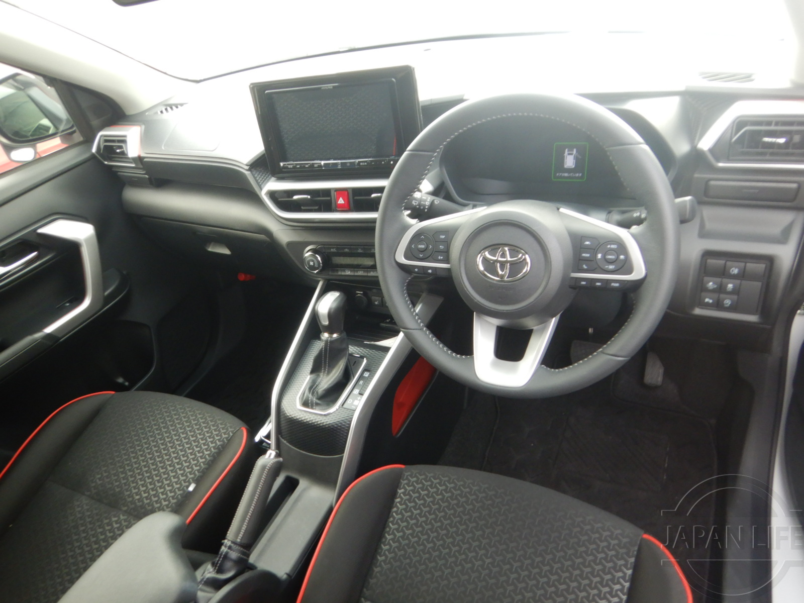 Фото Toyota Raize - Japan Life 