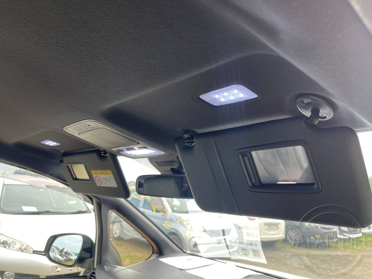 Фото Toyota Noah - Japan Life 