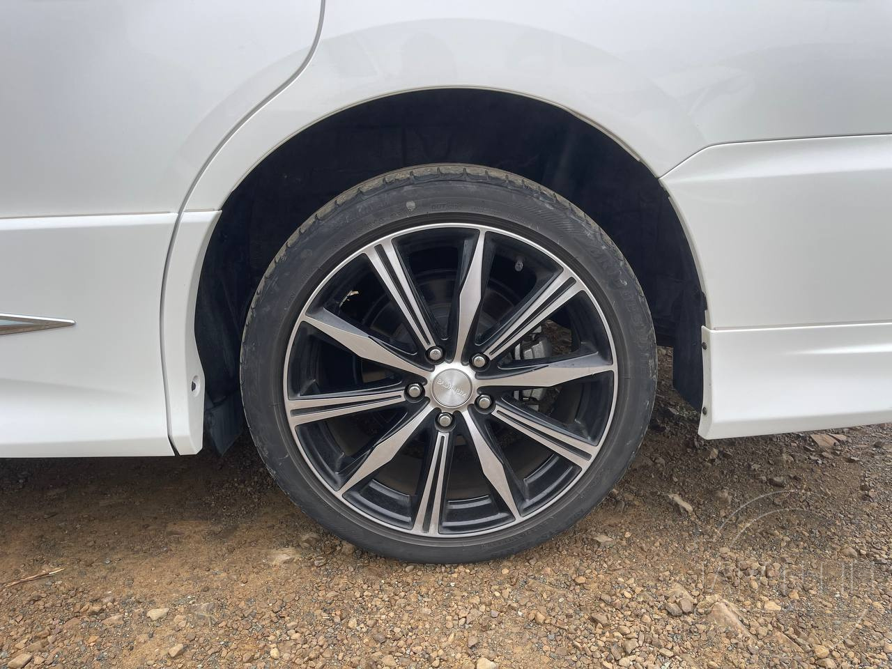 Фото Toyota Noah - Japan Life 