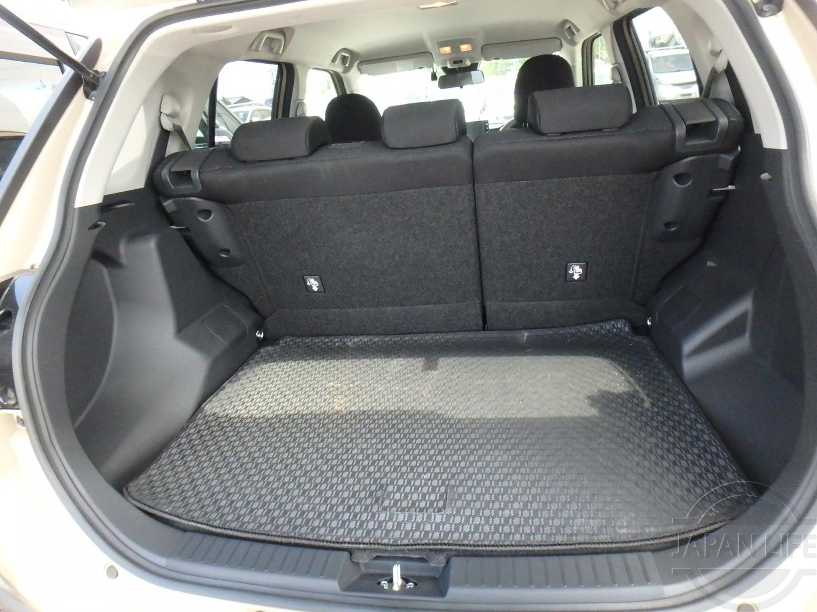 Фото Daihatsu Rocky - Japan Life 