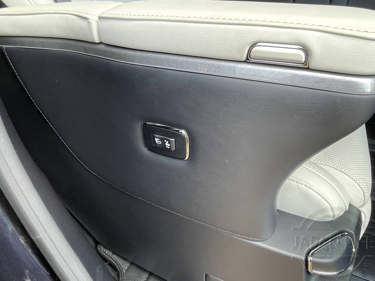 Фото Toyota Alphard - Japan Life 