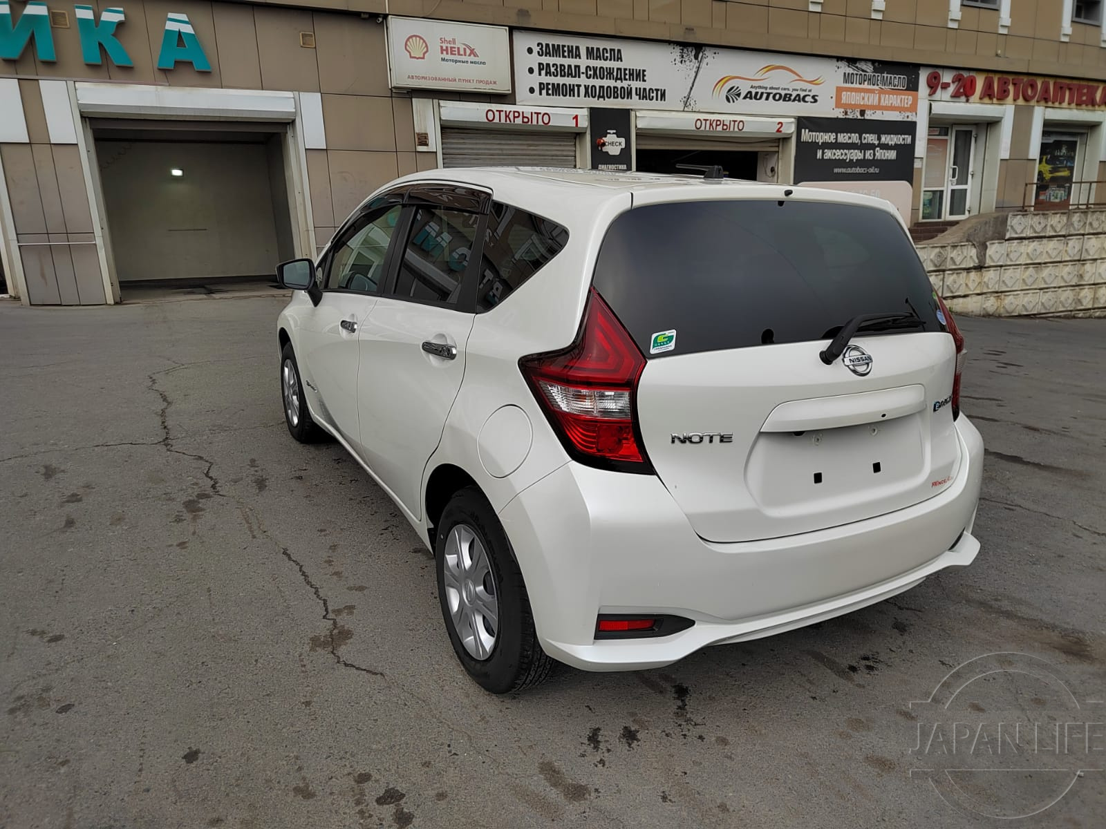 Фото Nissan Note - Japan Life 