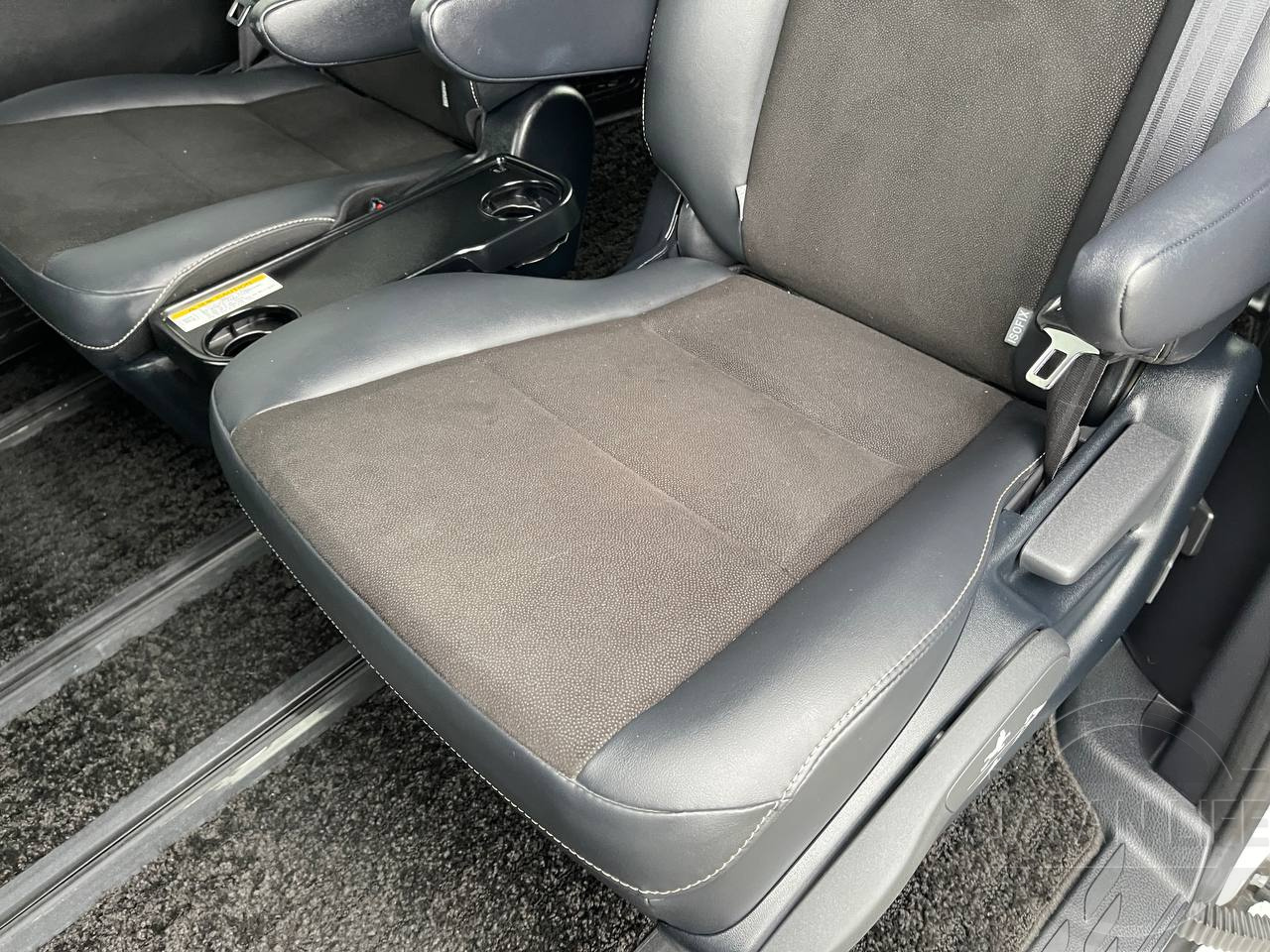 Фото Toyota Noah - Japan Life 