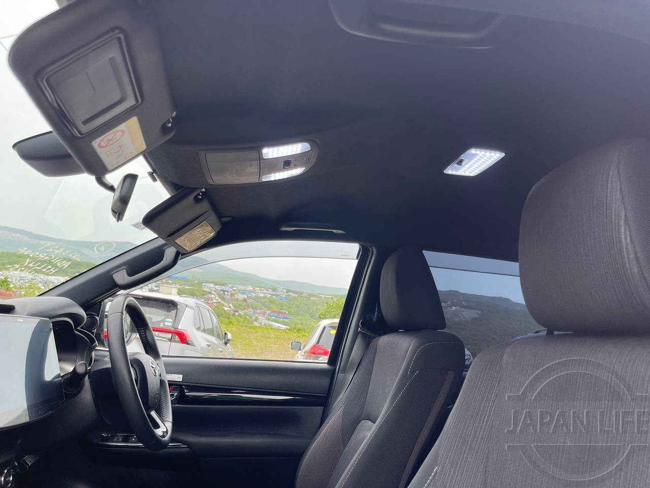 Фото Toyota Hilux - Japan Life 