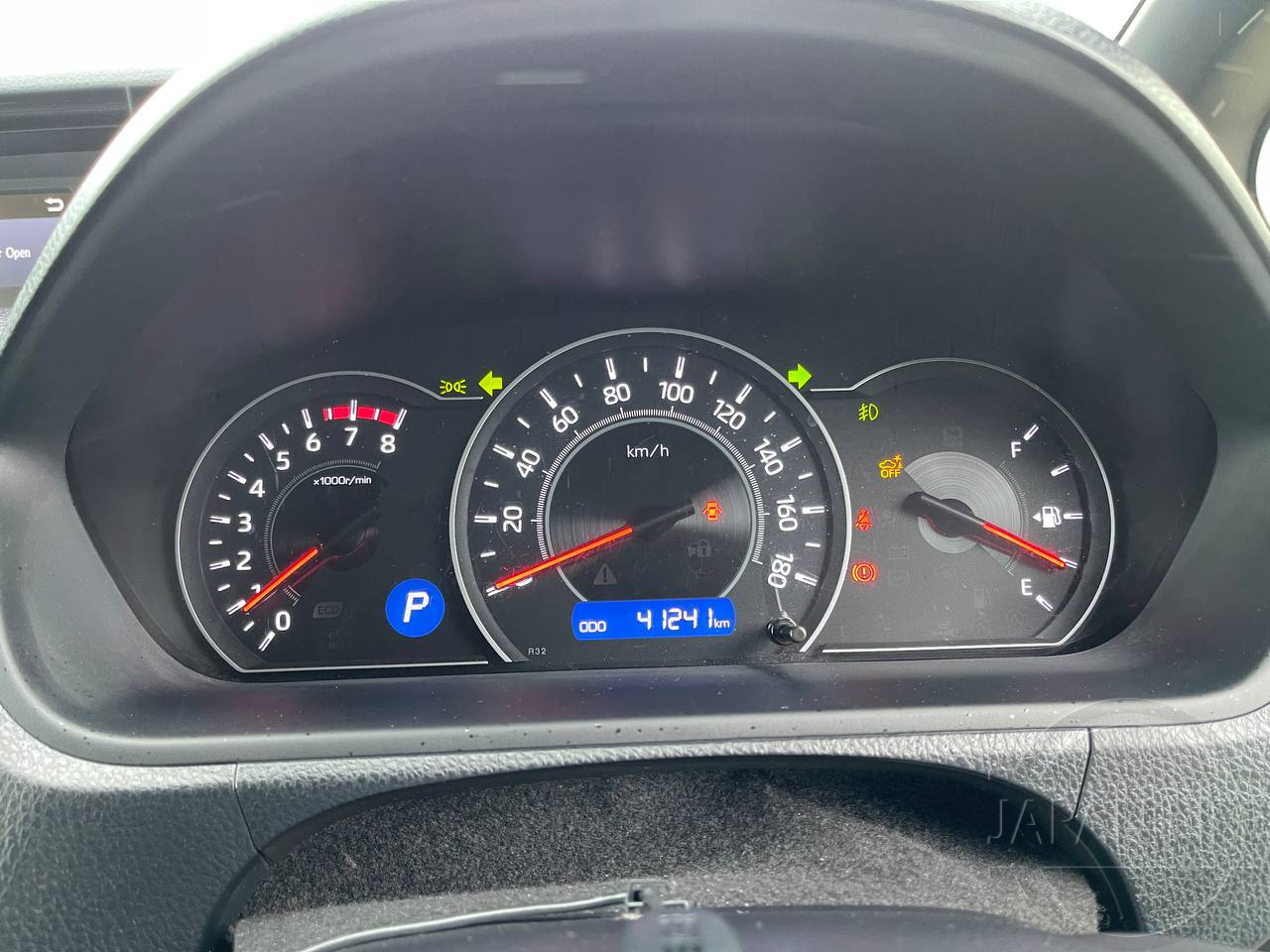 Фото Toyota Noah - Japan Life 