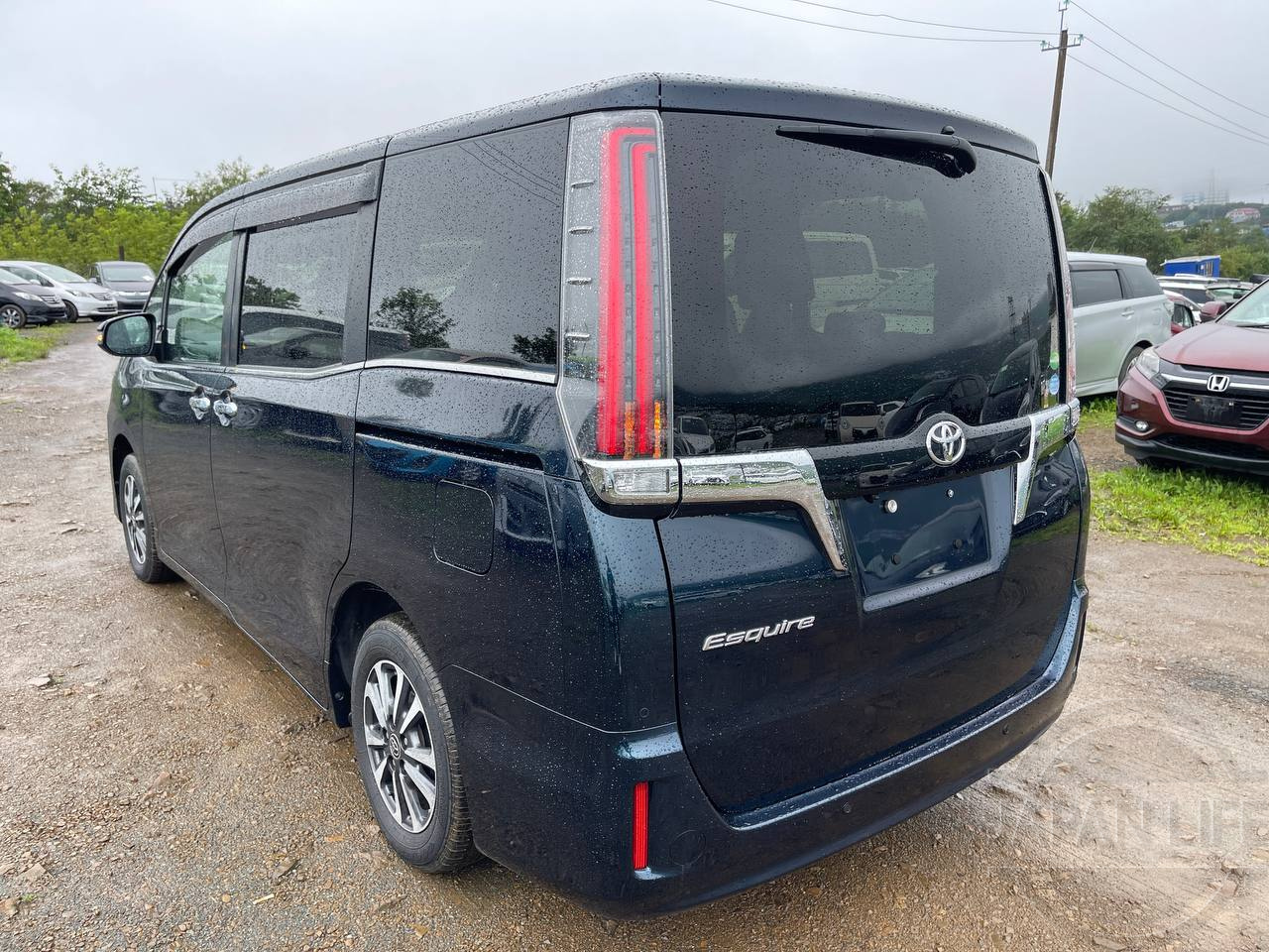 Фото Toyota Esquire - Japan Life 