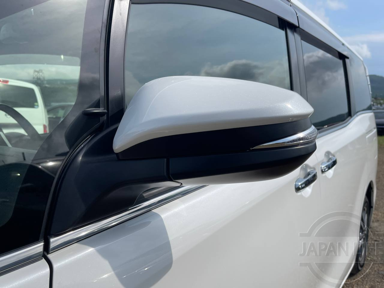 Фото Toyota Esquire - Japan Life 