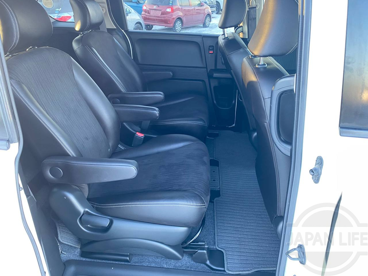 Фото Honda Freed - Japan Life 