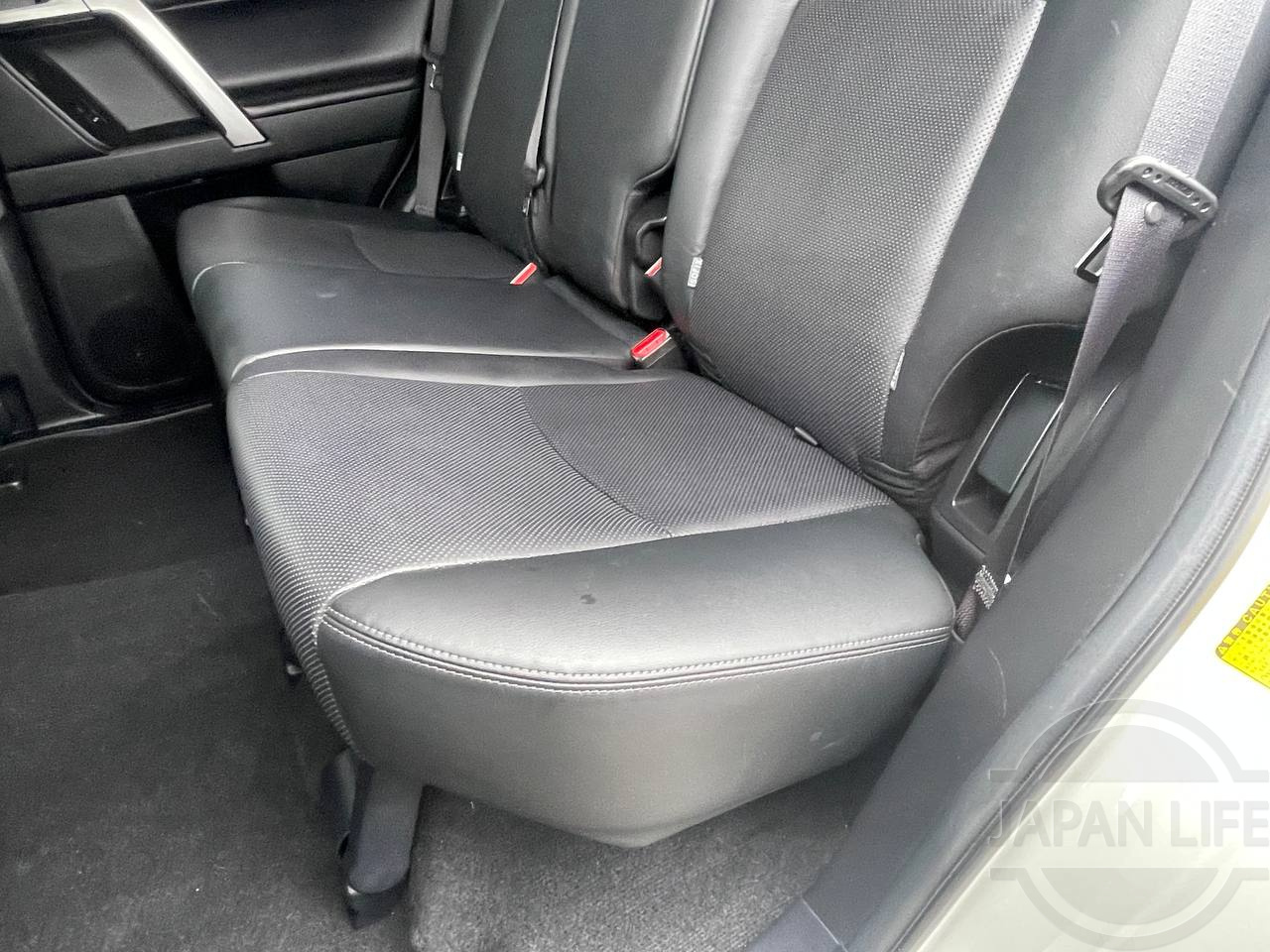 Фото Toyota Land Cruiser Prado - Japan Life 