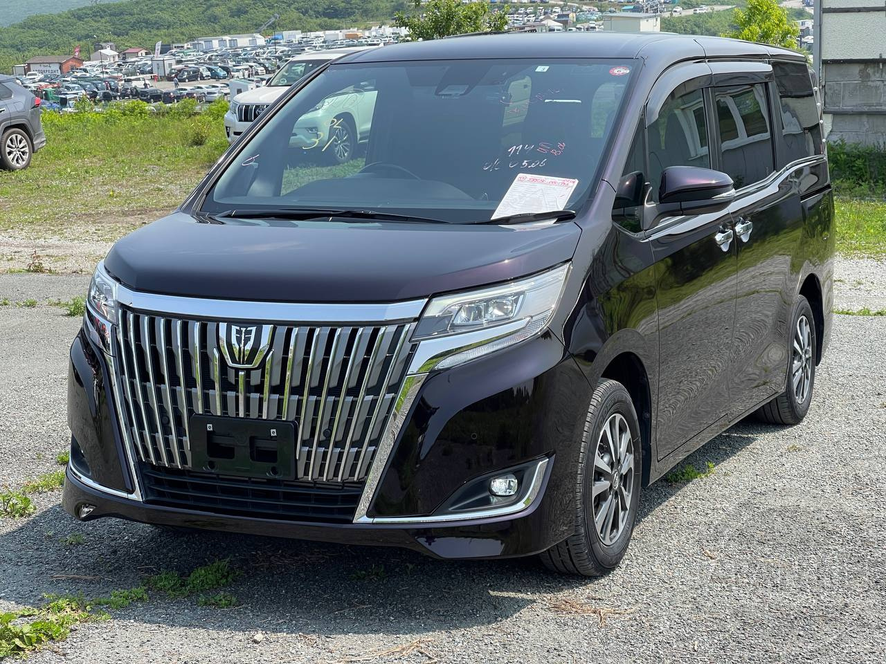 Фото Toyota Esquire - Japan Life 