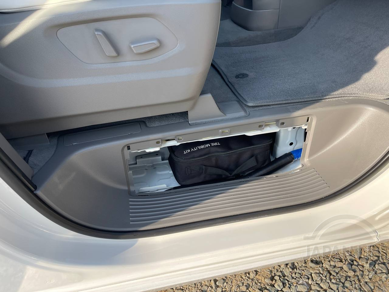 Фото Hyundai Staria - Japan Life 