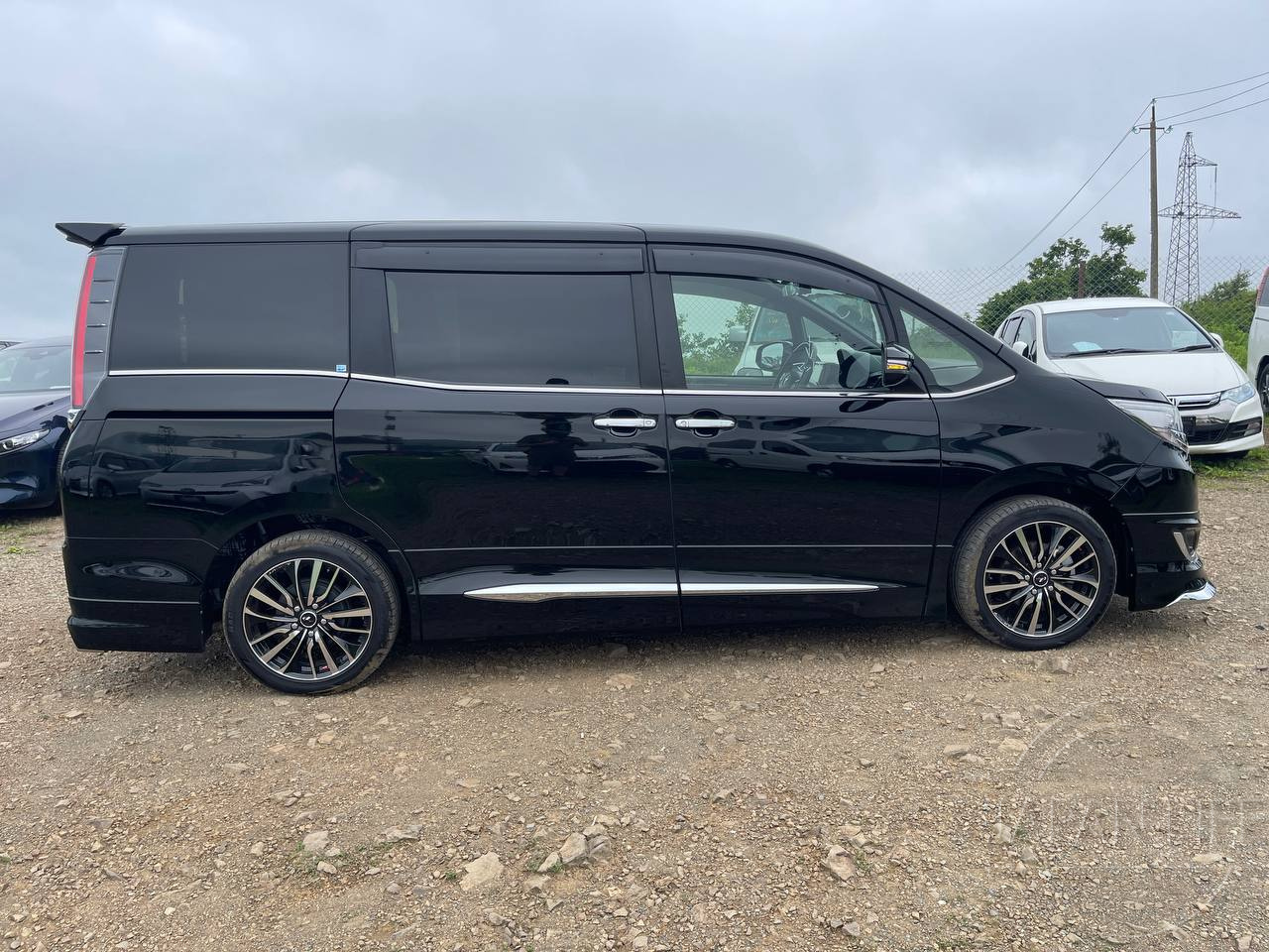 Фото Toyota Esquire - Japan Life 