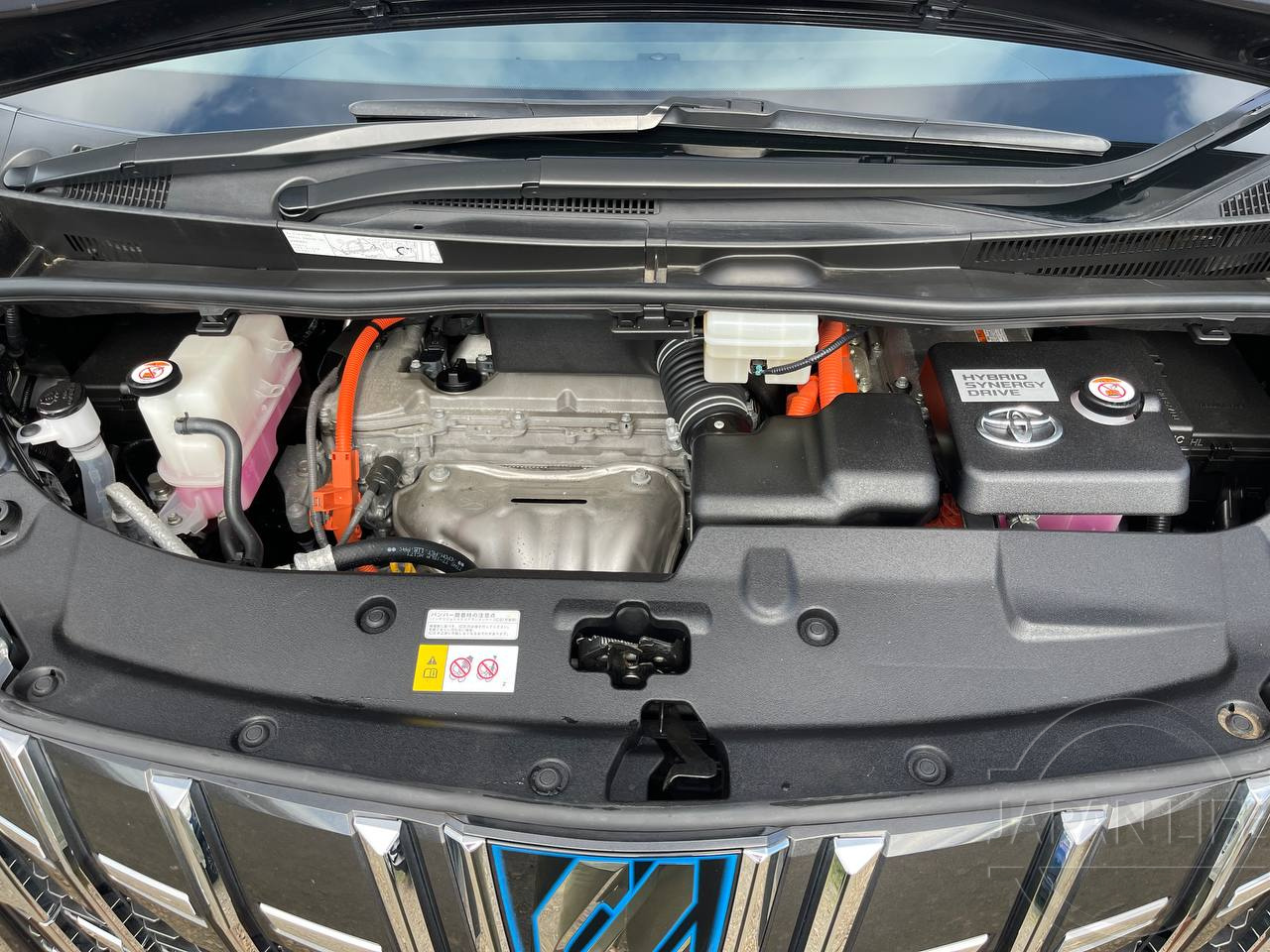 Фото Toyota Alphard - Japan Life 