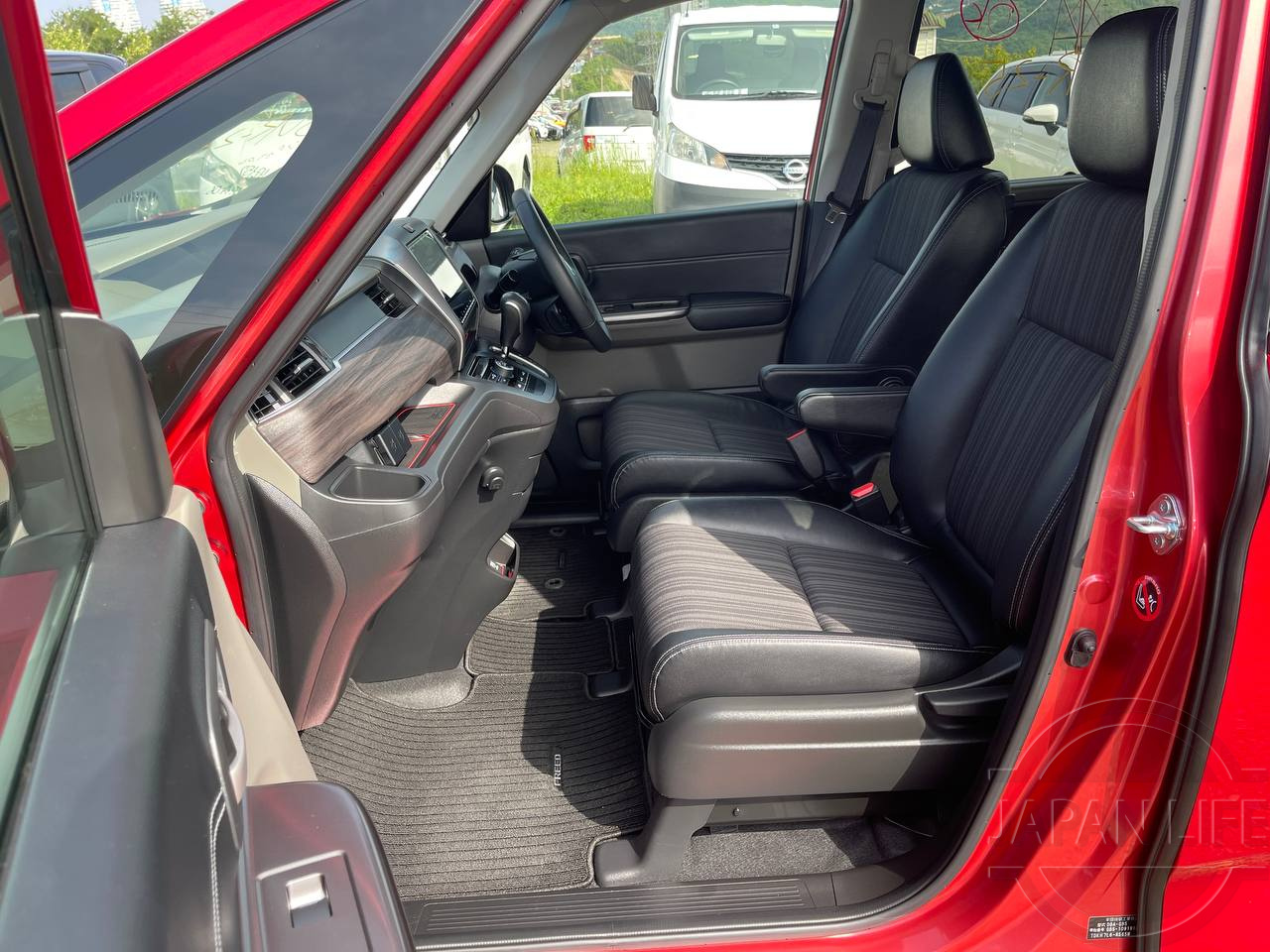 Фото Honda Freed - Japan Life 