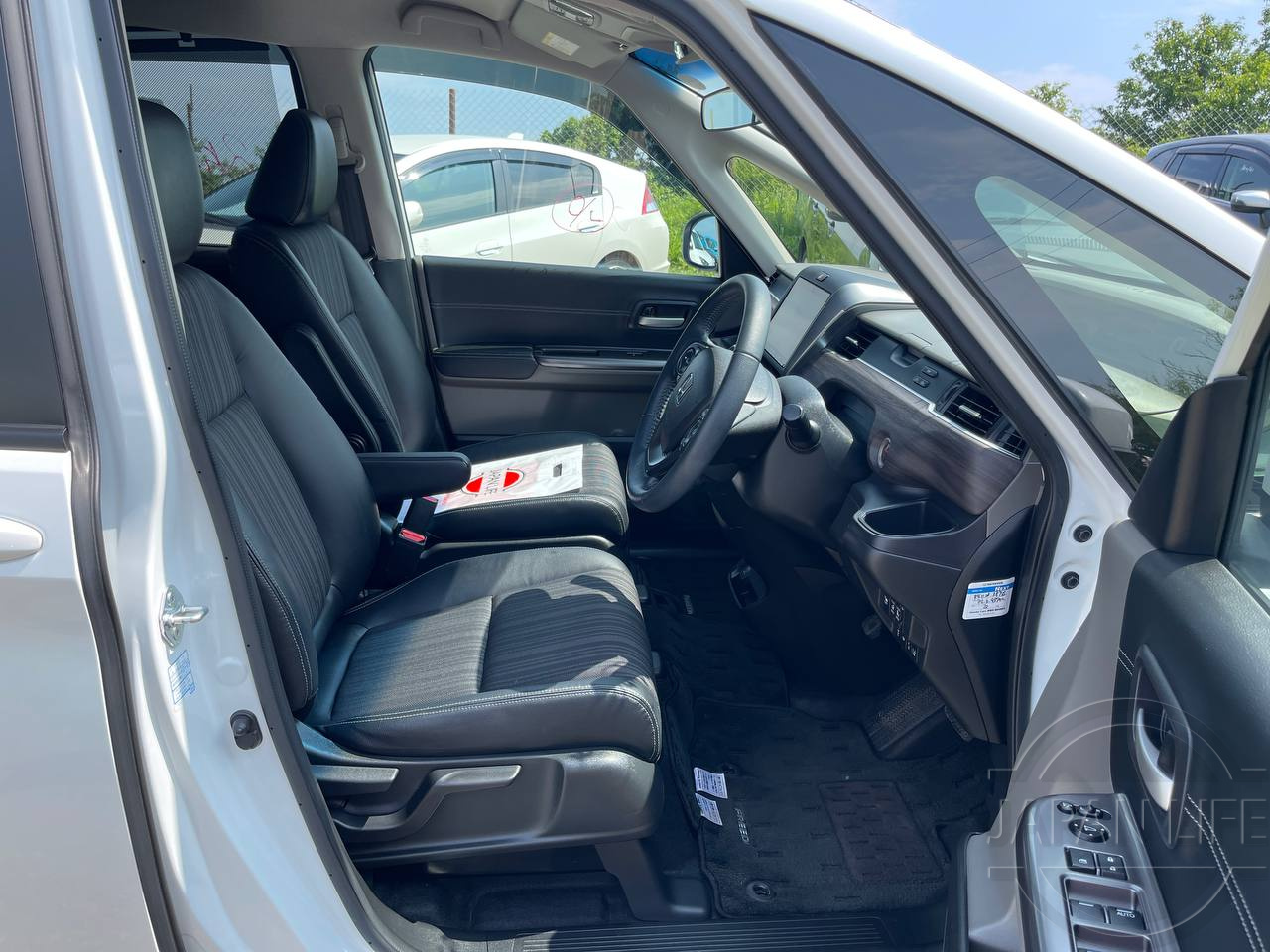 Фото Honda Freed - Japan Life 
