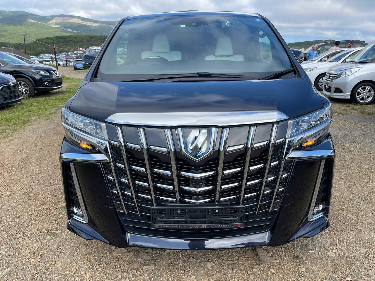 Фото Toyota Alphard - Japan Life 