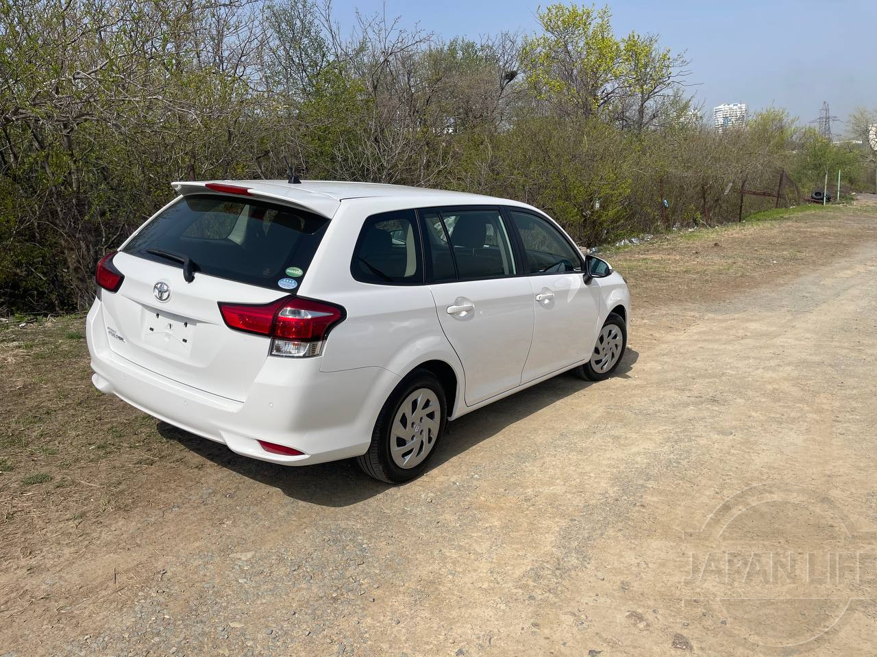 Фото Toyota Corolla Fielder - Japan Life 