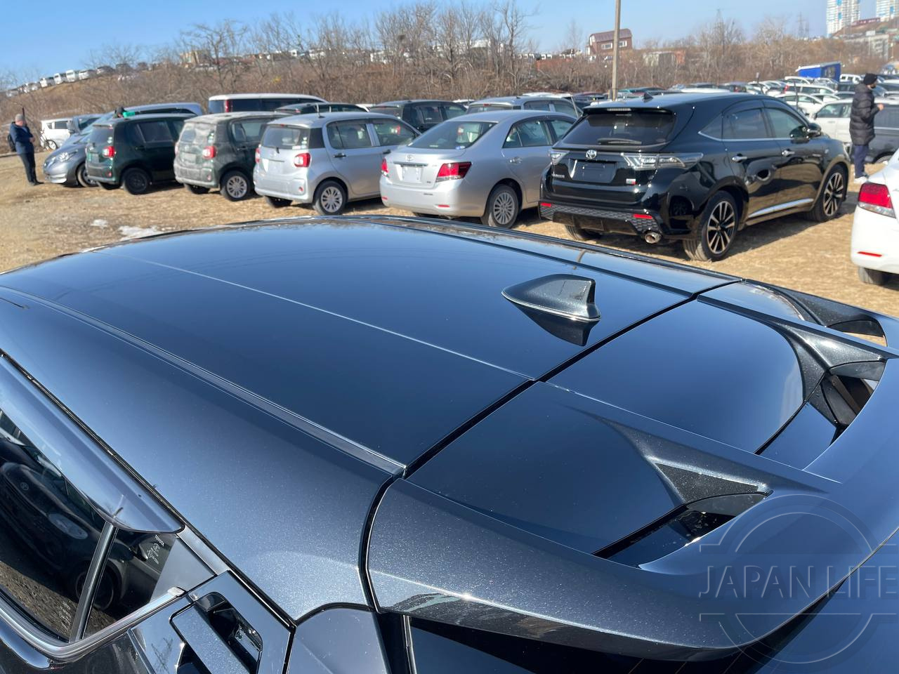 Фото Toyota C-HR - Japan Life 