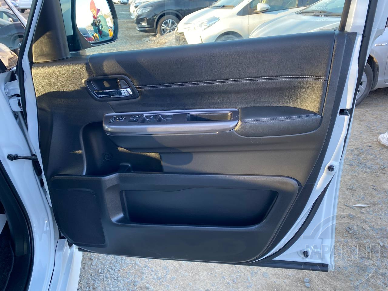 Фото Honda Stepwgn - Japan Life 