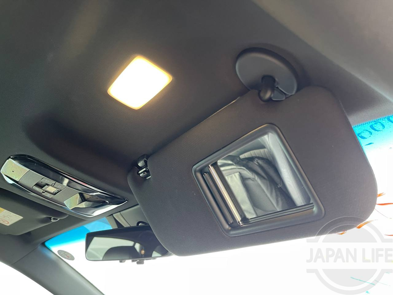 Фото Toyota Harrier - Japan Life 