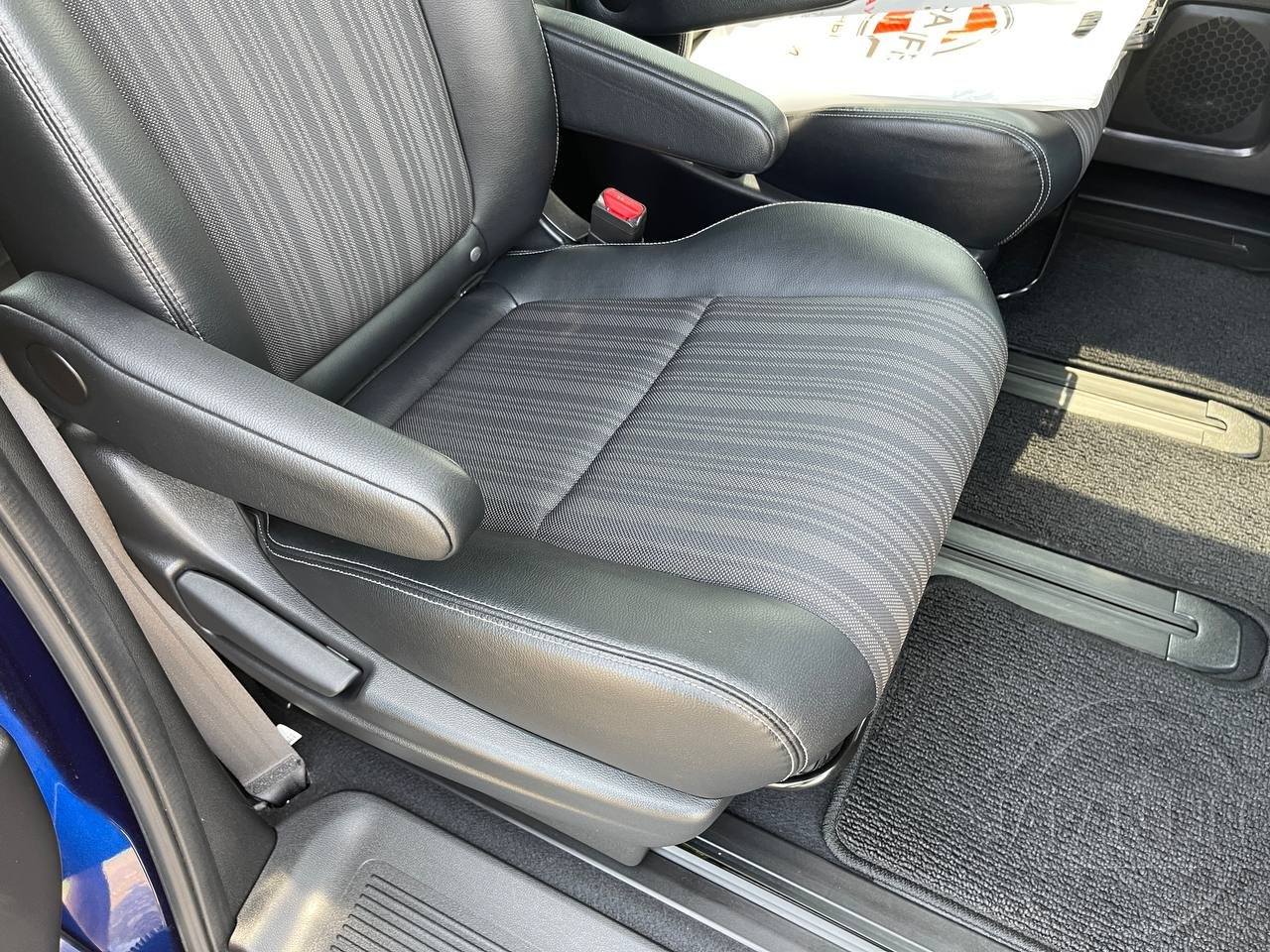 Фото Honda Freed - Japan Life 