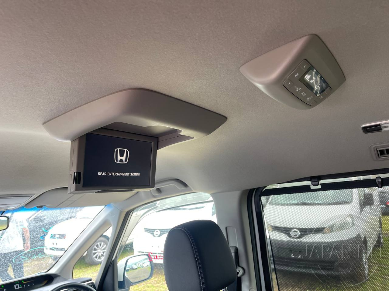 Фото Honda Stepwgn - Japan Life 