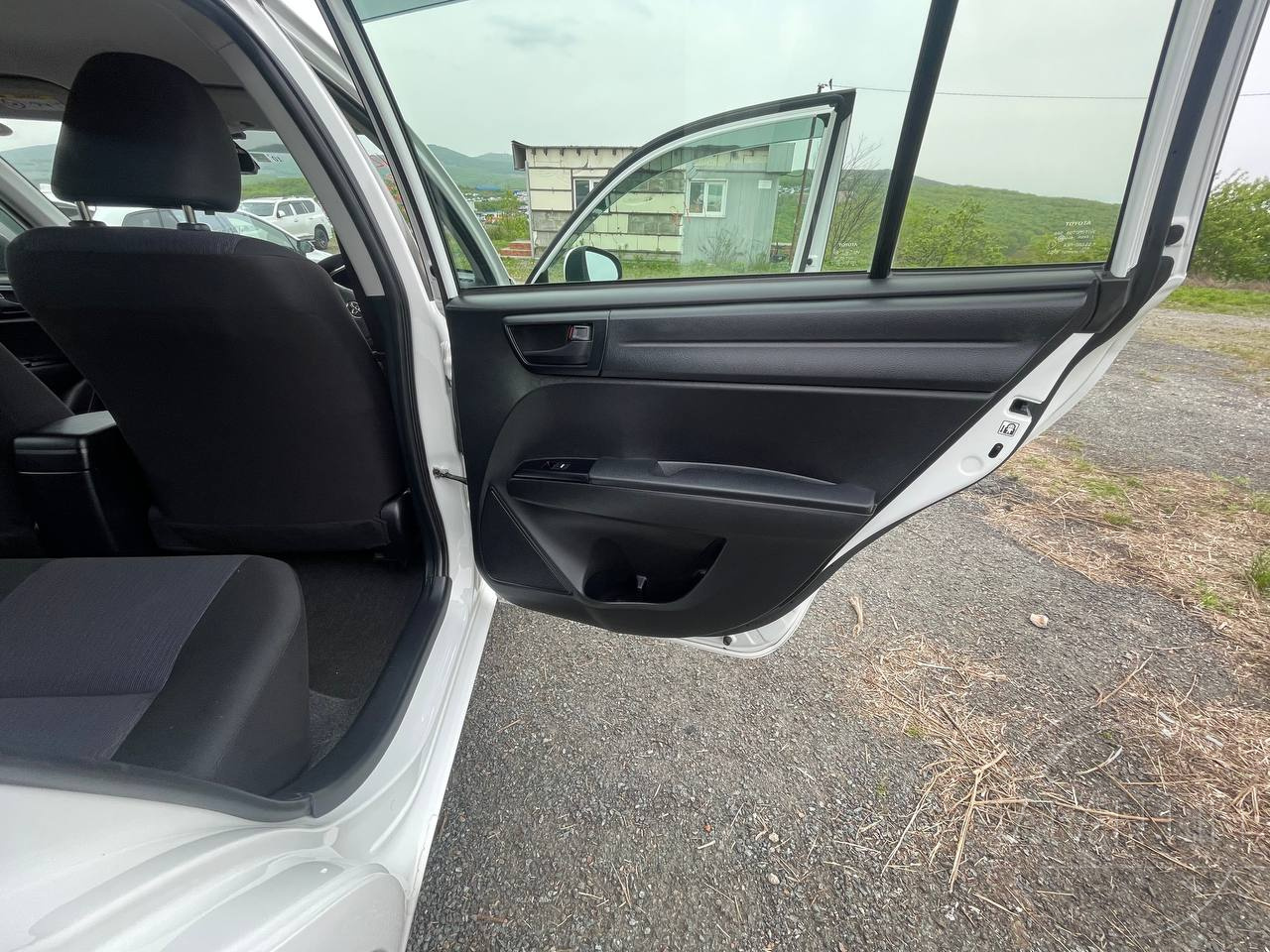 Фото Toyota Corolla Fielder - Japan Life 