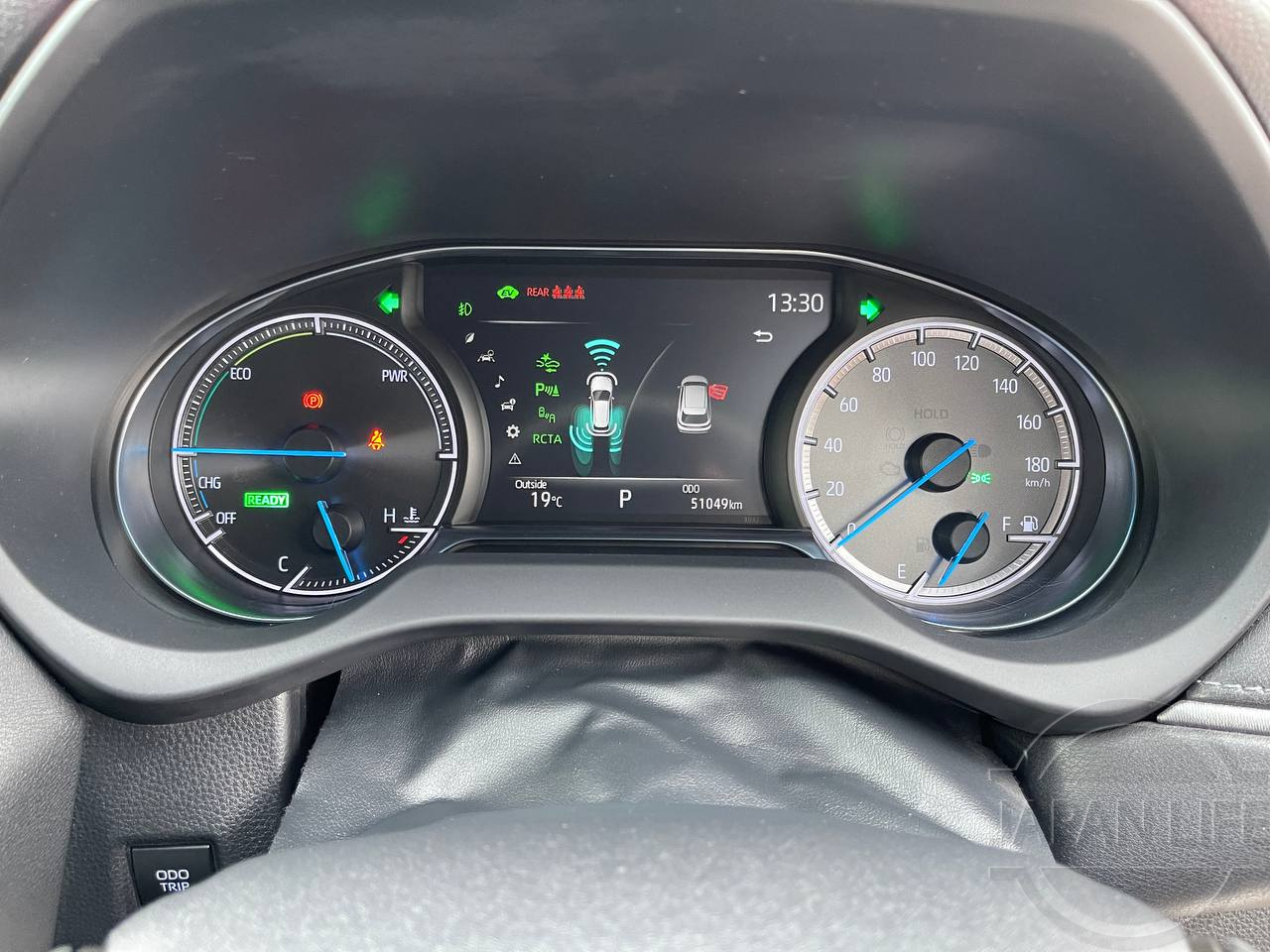 Фото Toyota Harrier - Japan Life 