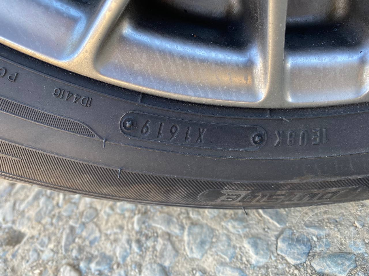 Фото Toyota Voxy - Japan Life 