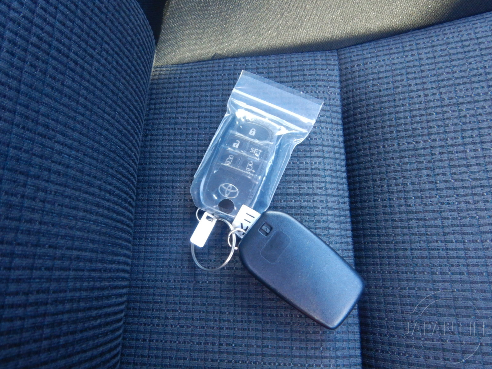 Фото Toyota Sienta - Japan Life 