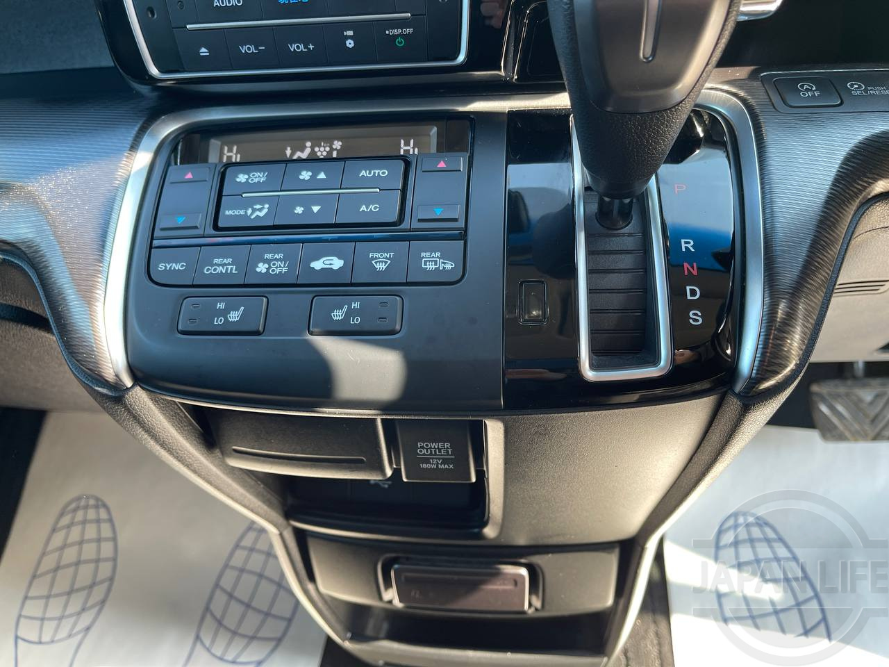 Фото Honda Stepwgn - Japan Life 