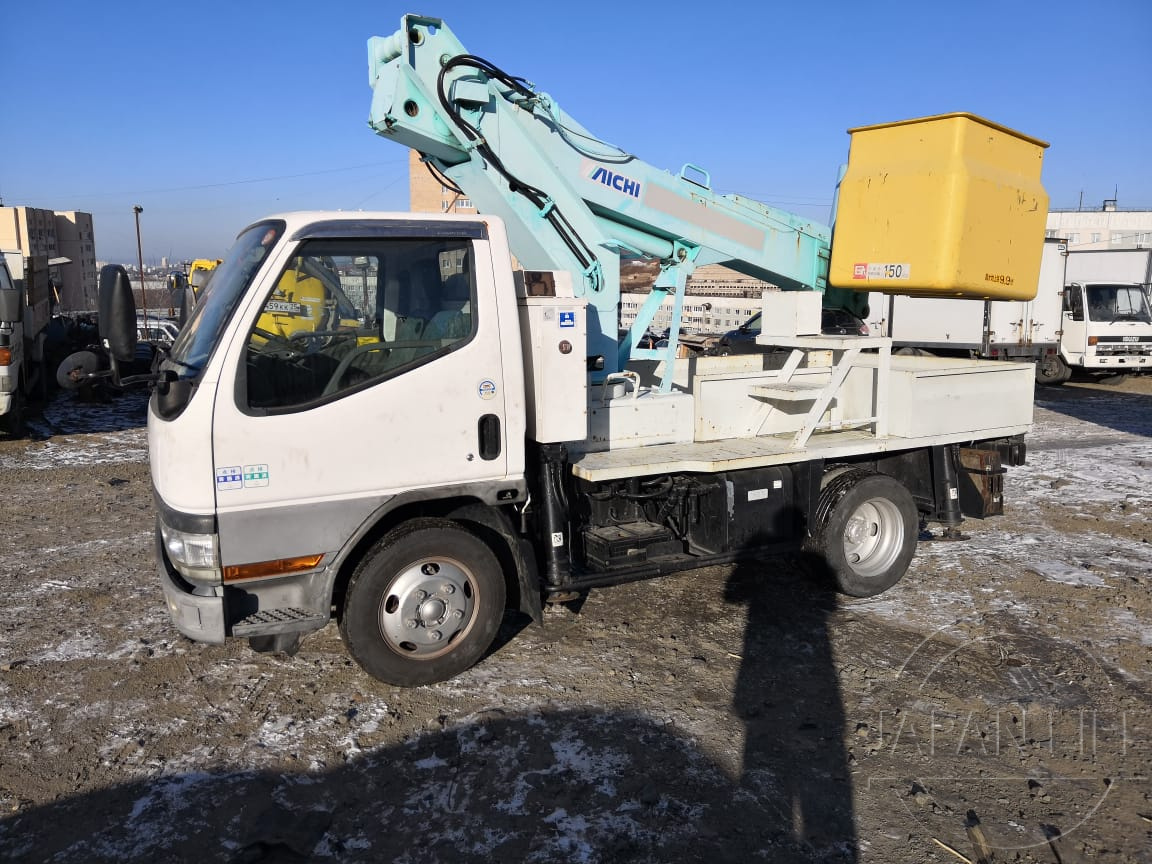 Фото Mitsubishi Fuso Canter - Japan Life 