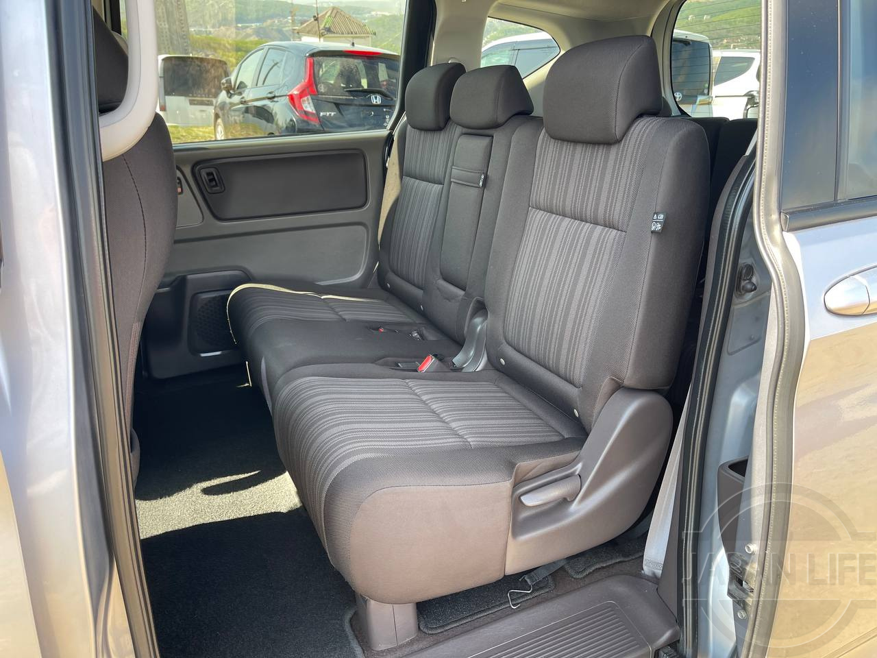 Фото Honda Freed - Japan Life 