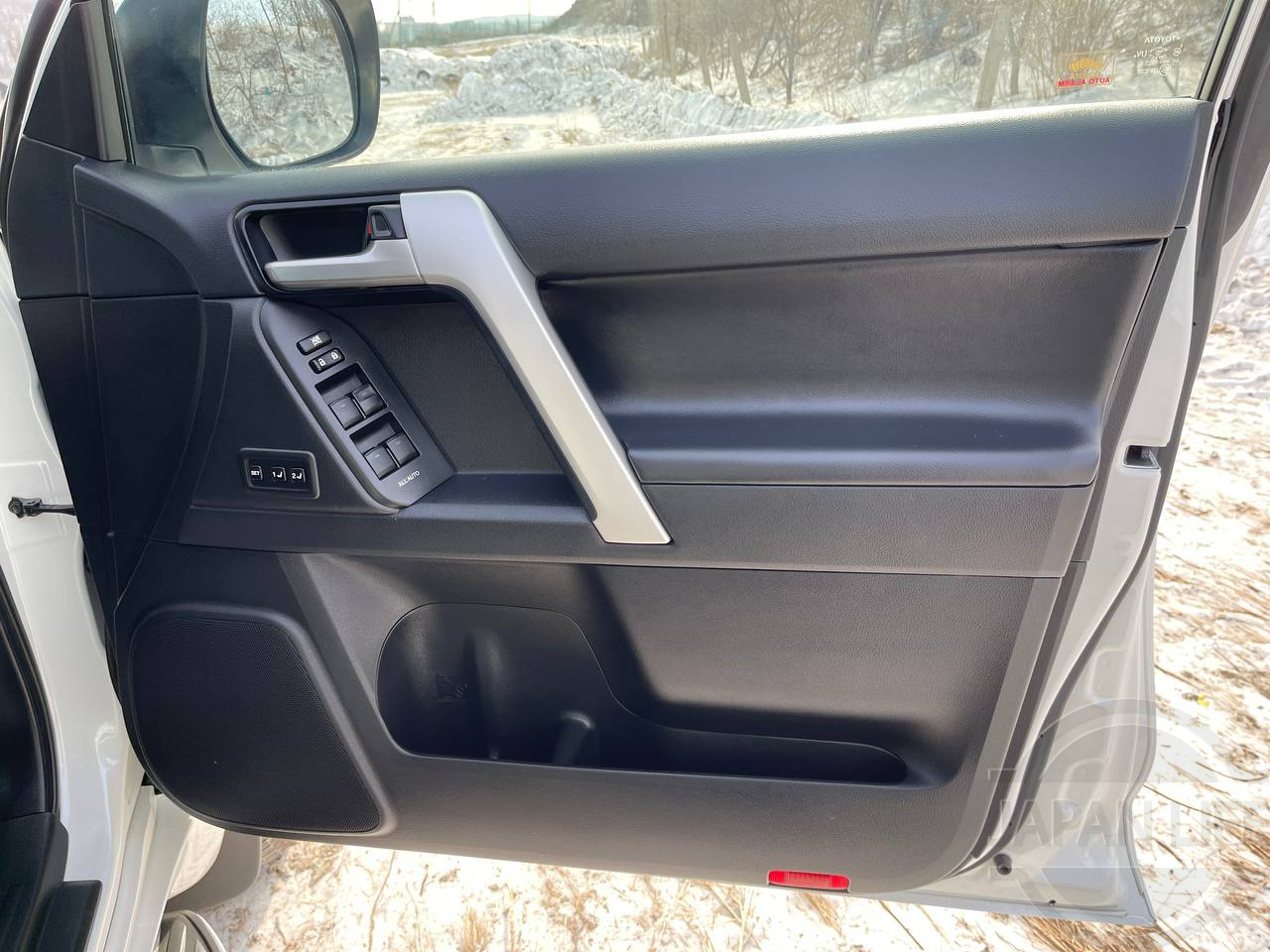 Фото Toyota Land Cruiser Prado - Japan Life 