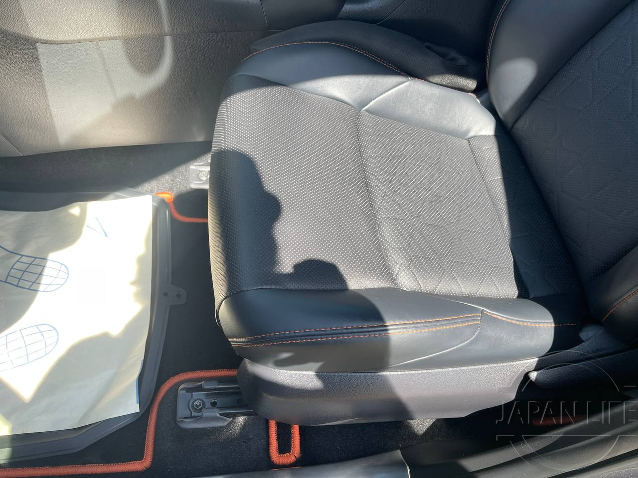 Фото Toyota RAV4 - Japan Life 