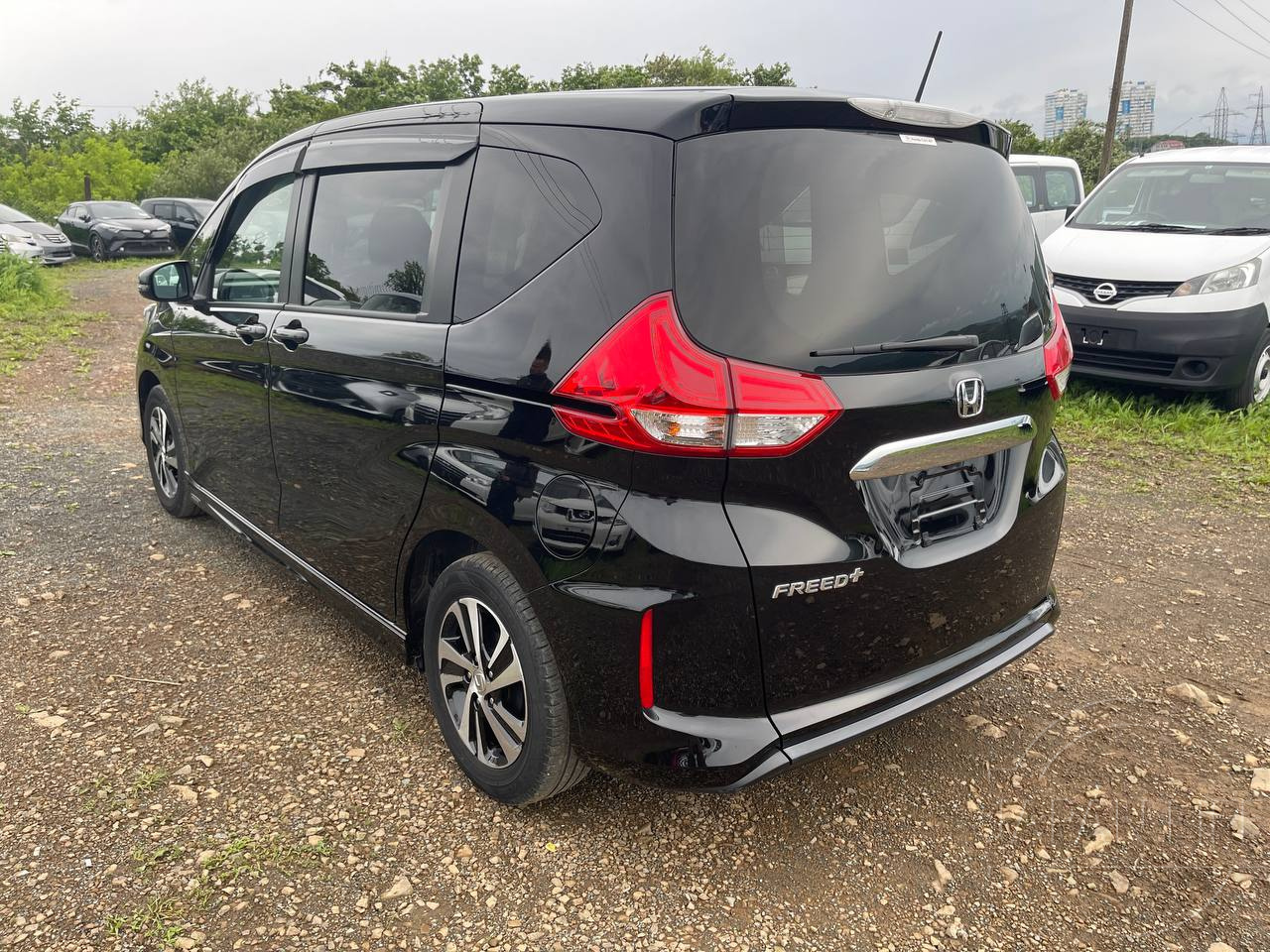 Фото Honda Freed - Japan Life 