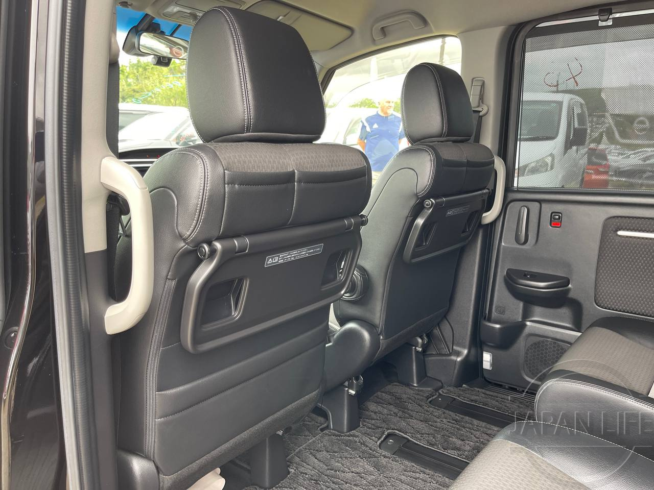 Фото Honda Stepwgn - Japan Life 