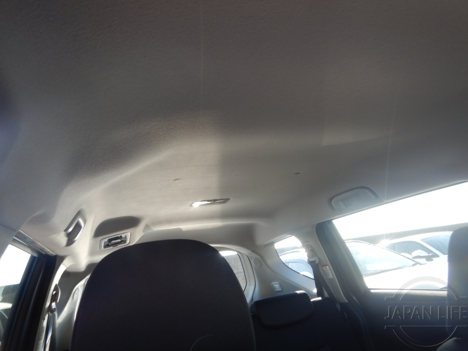 Фото Toyota Sienta - Japan Life 